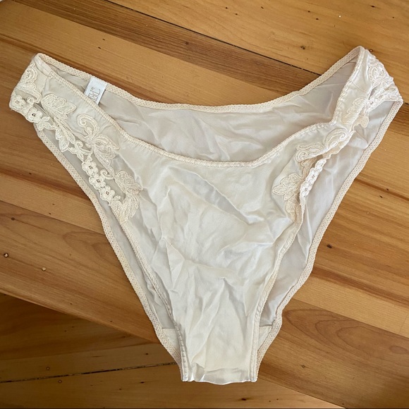 La Perla Other - Vintage La Perla Silk Panties